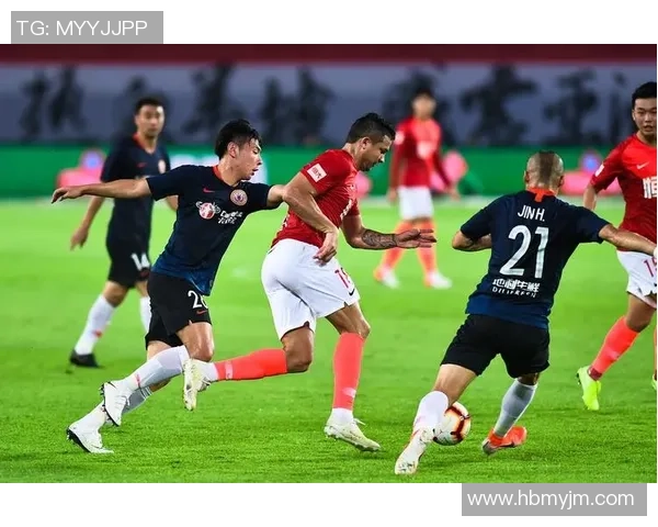 成都足球队以84分领跑邀请赛积分榜展现强劲实力